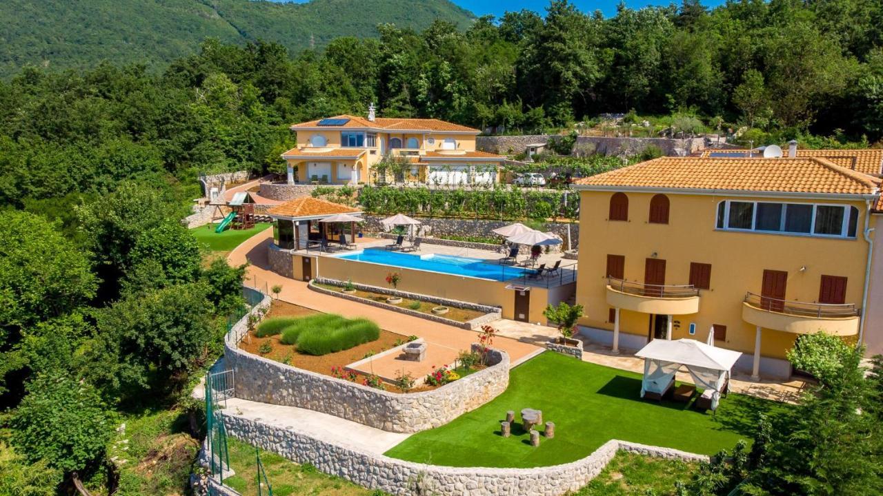 Apartments Villa BV Abbazia Esterno foto
